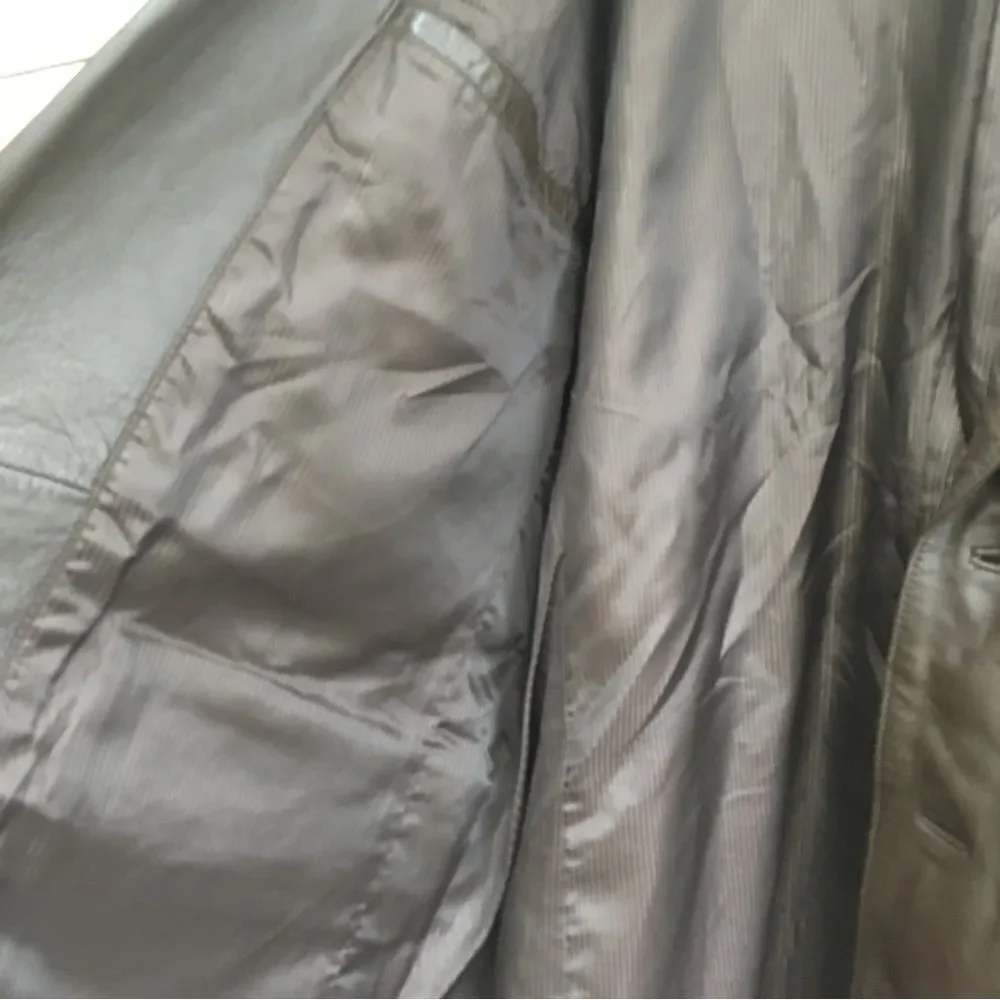 ROUNDTREE‎ AND YORKE BLAZER IN BROWN LEATHER